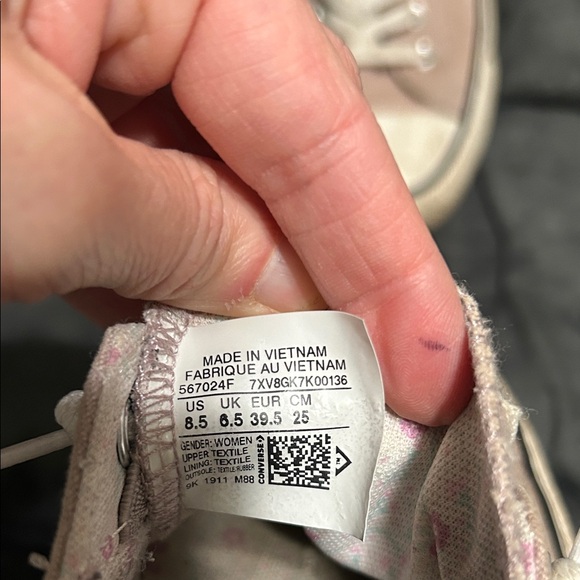 Converse Blush Slip-On Sneakers - Picture 2 of 4